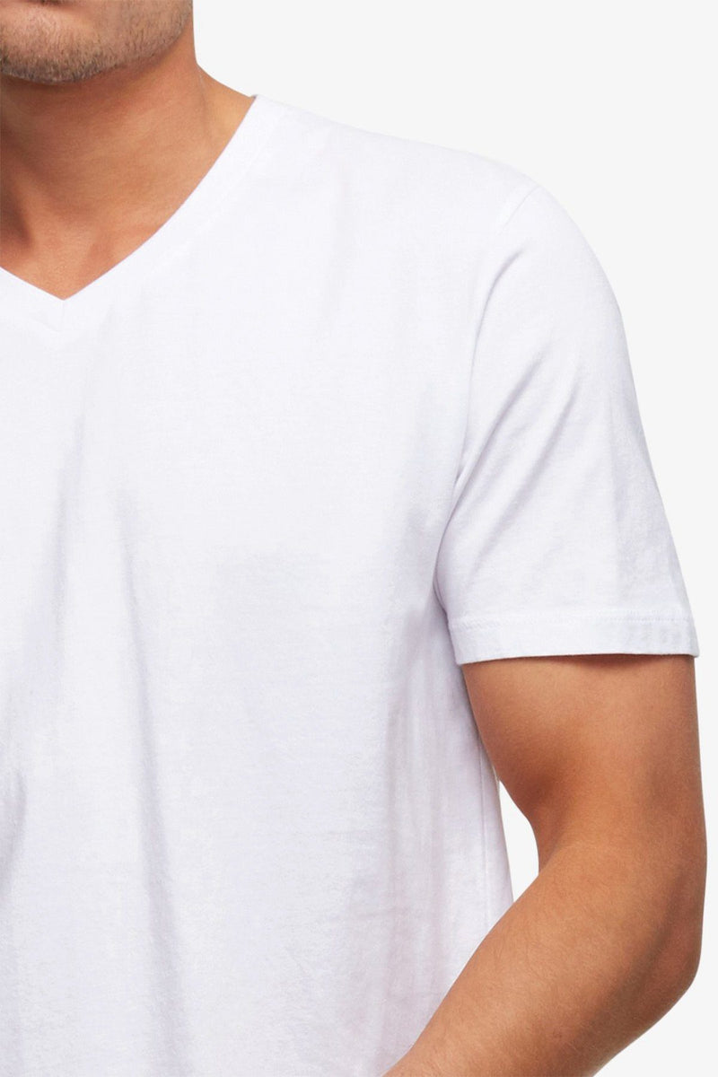 INDUSTRIE | V NECK TEE 
